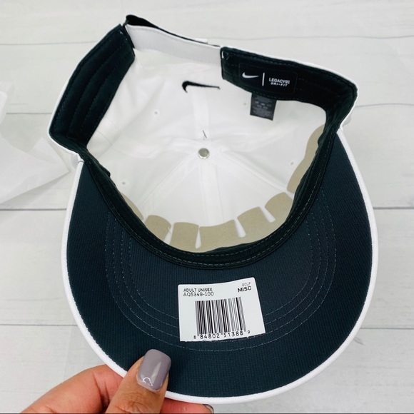 Last Chance🔥NWT Unisex Nike White/ black Hat - Picture 5 of 5